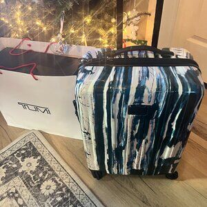 TUMI Multi Color Carry on Like New Beautiful condition. 19 x 9 x 15